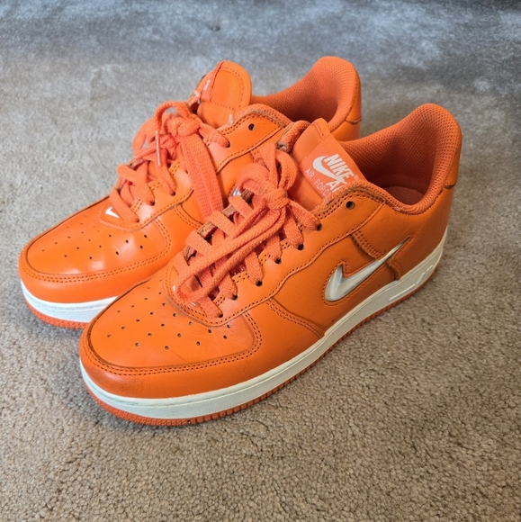 Nike Air, 40th Anniversary Edition, Air Force, Safety Orange & White, Mens 7 - Picture 2 of 10